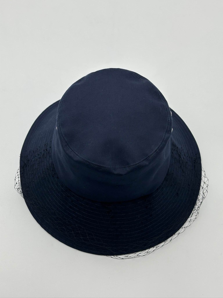 hat