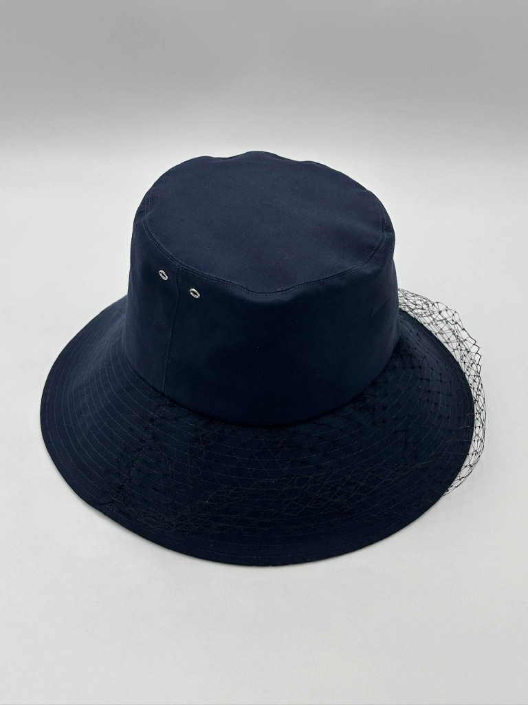 hat