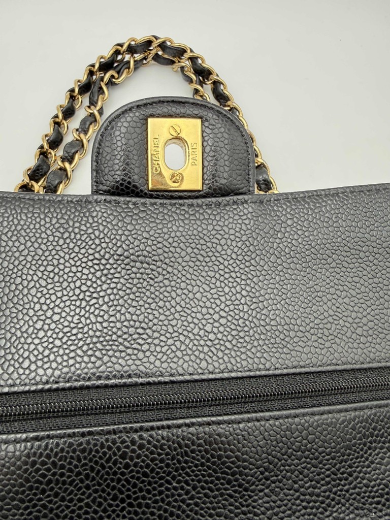 Chanel Classic Medium Double Flap torebka
