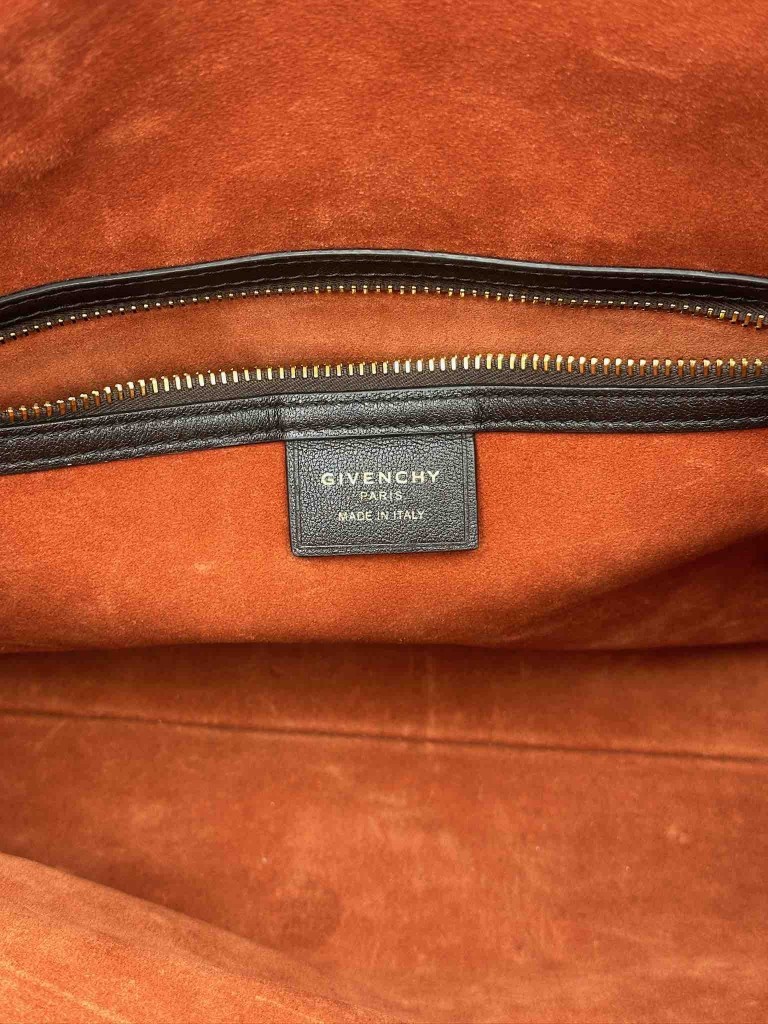 Givenchy Voyou Medium leather shoulder bag