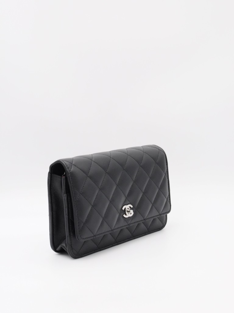 Chanel Wallet on Chain