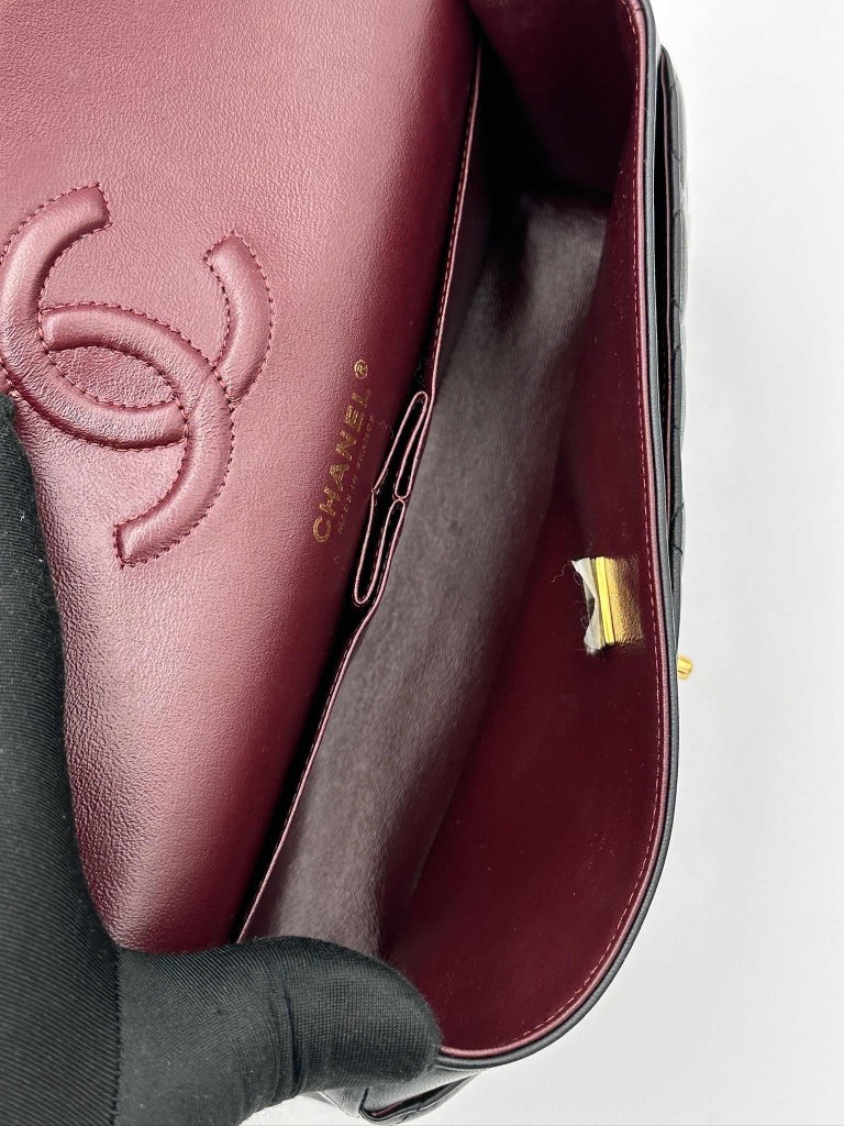 Chanel Classic Medium Double Flap torebka