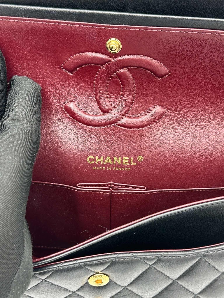 Chanel Classic Medium Double Flap torebka