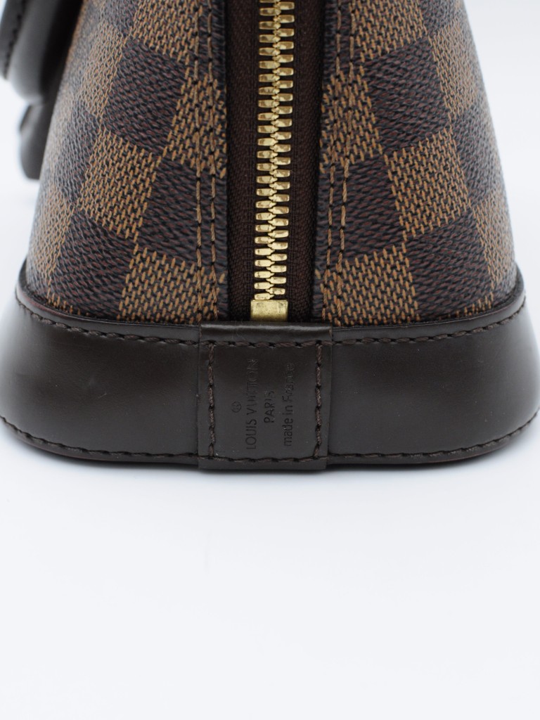 Louis Vuitton Alma BB torebka