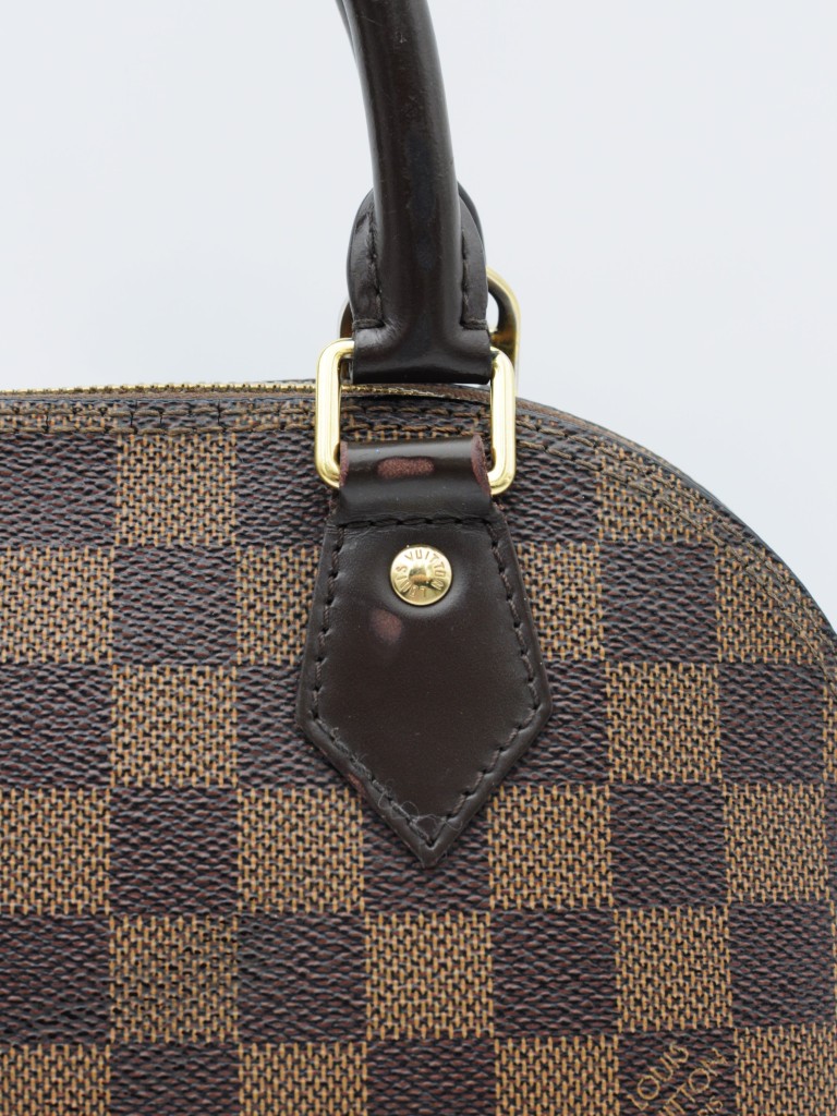 Louis Vuitton Alma BB bag