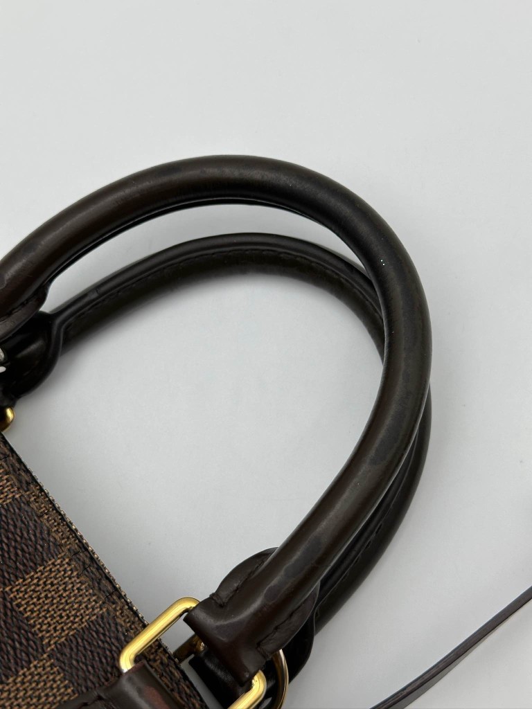 Louis Vuitton Alma BB bag