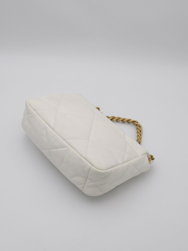 Chanel 19 Small bag