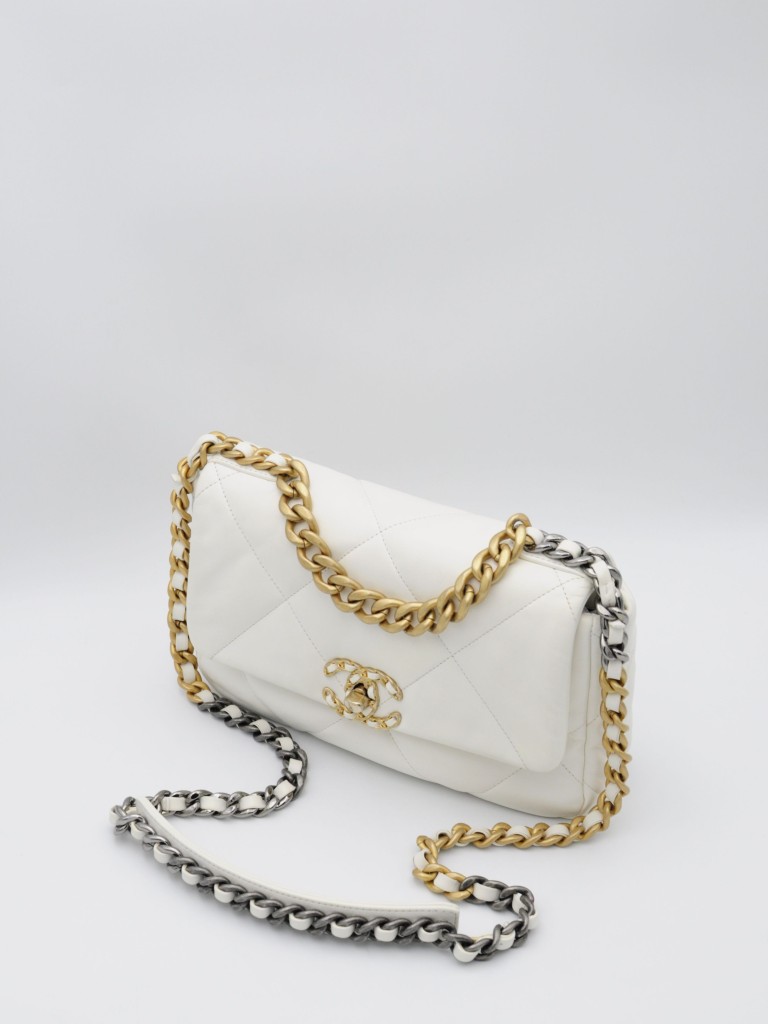 Chanel 19 Small bag