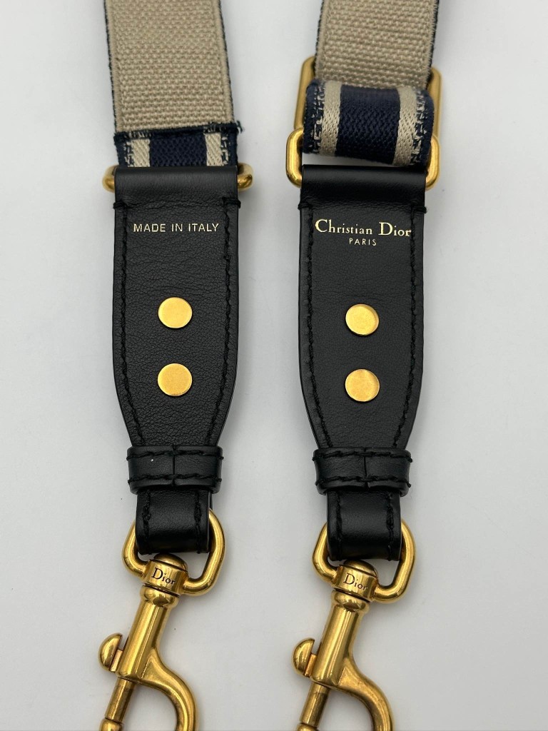 Dior Medium Dior Bobby bag