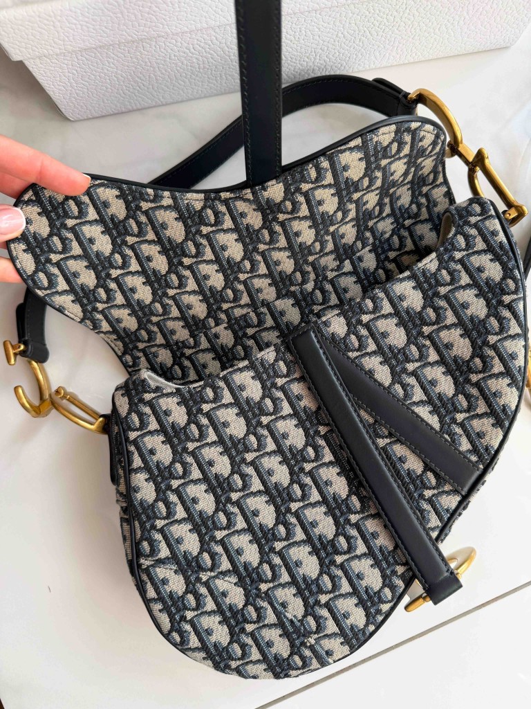 Dior Saddle Medium bag