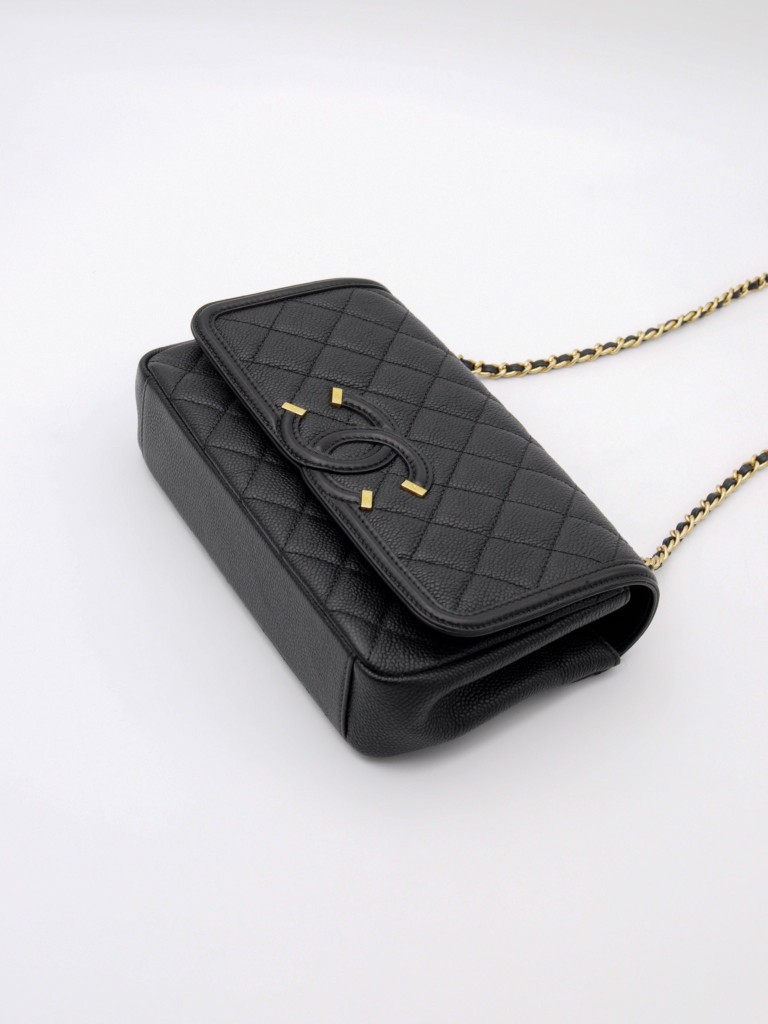 Chanel CC Filigree Small torebka