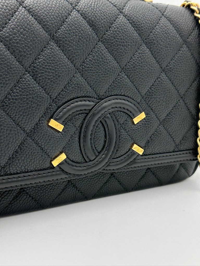 Chanel CC Filigree Small torebka