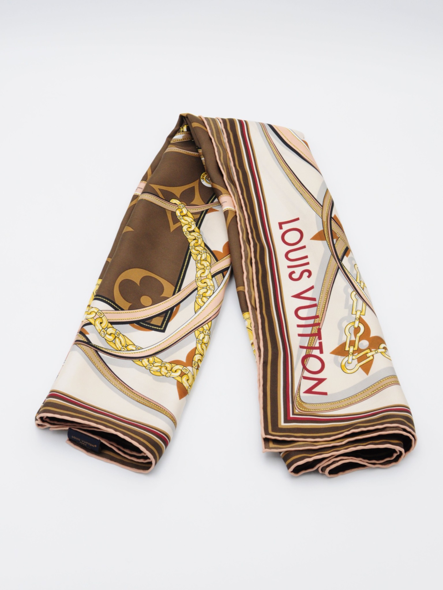Louis Vuitton Ultimate Monogram Square 90 scarf