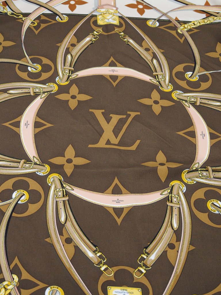 Louis Vuitton Ultimate Monogram Square 90 scarf