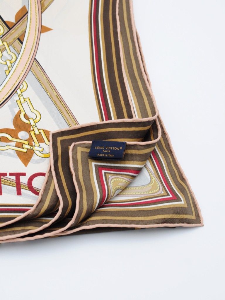 Louis Vuitton Ultimate Monogram Square 90 scarf
