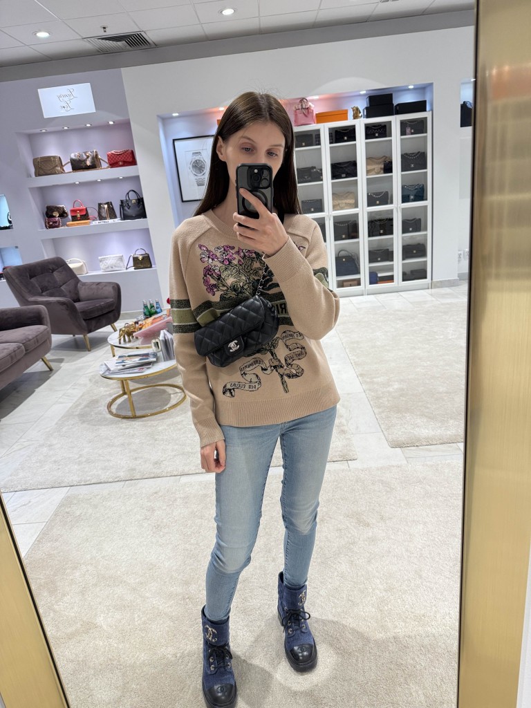 Chanel nerka Uniform
