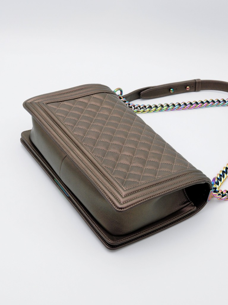 Chanel Boy New Medium torebka