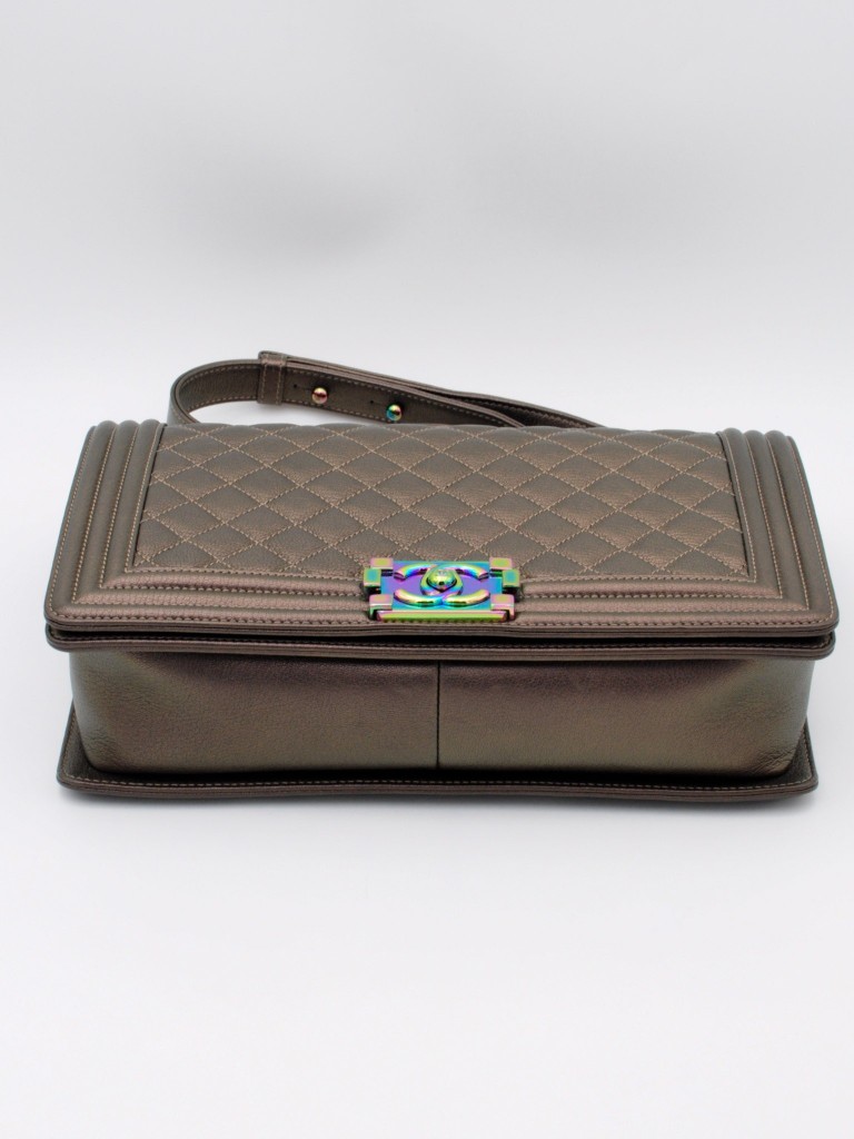 Chanel Boy New Medium torebka