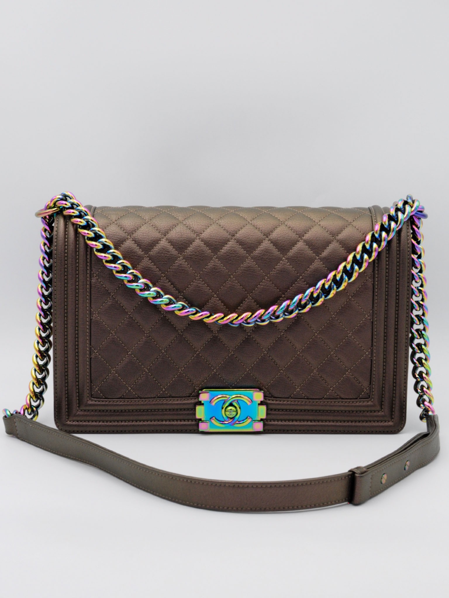 Chanel Boy New Medium torebka