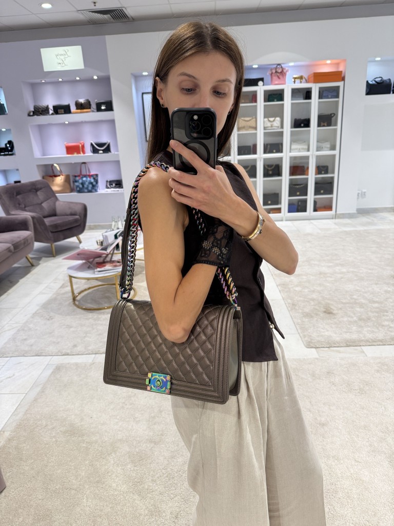 Chanel Boy New Medium torebka