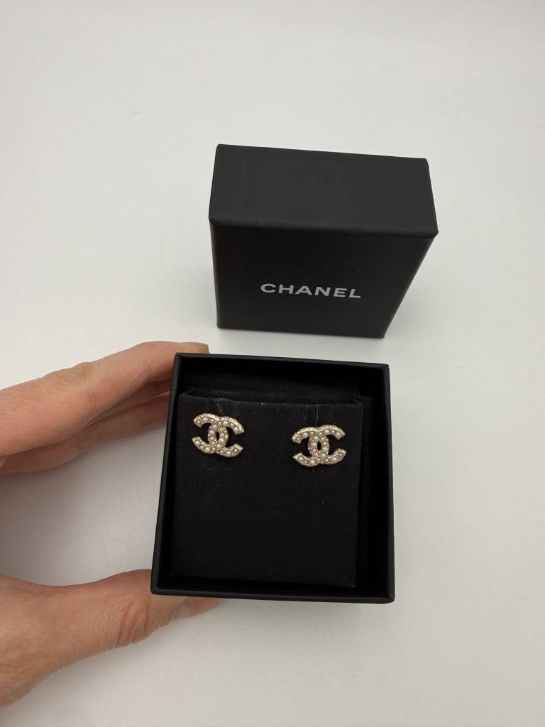 Kolczyki Chanel