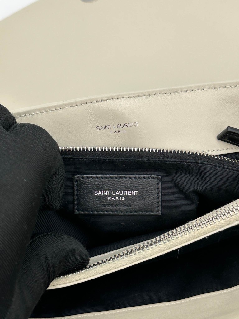 Saint Laurent Loulou Medium torebka