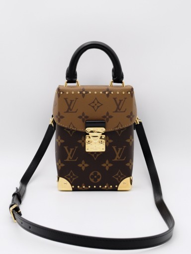 Louis Vuitton Camera Box torebka