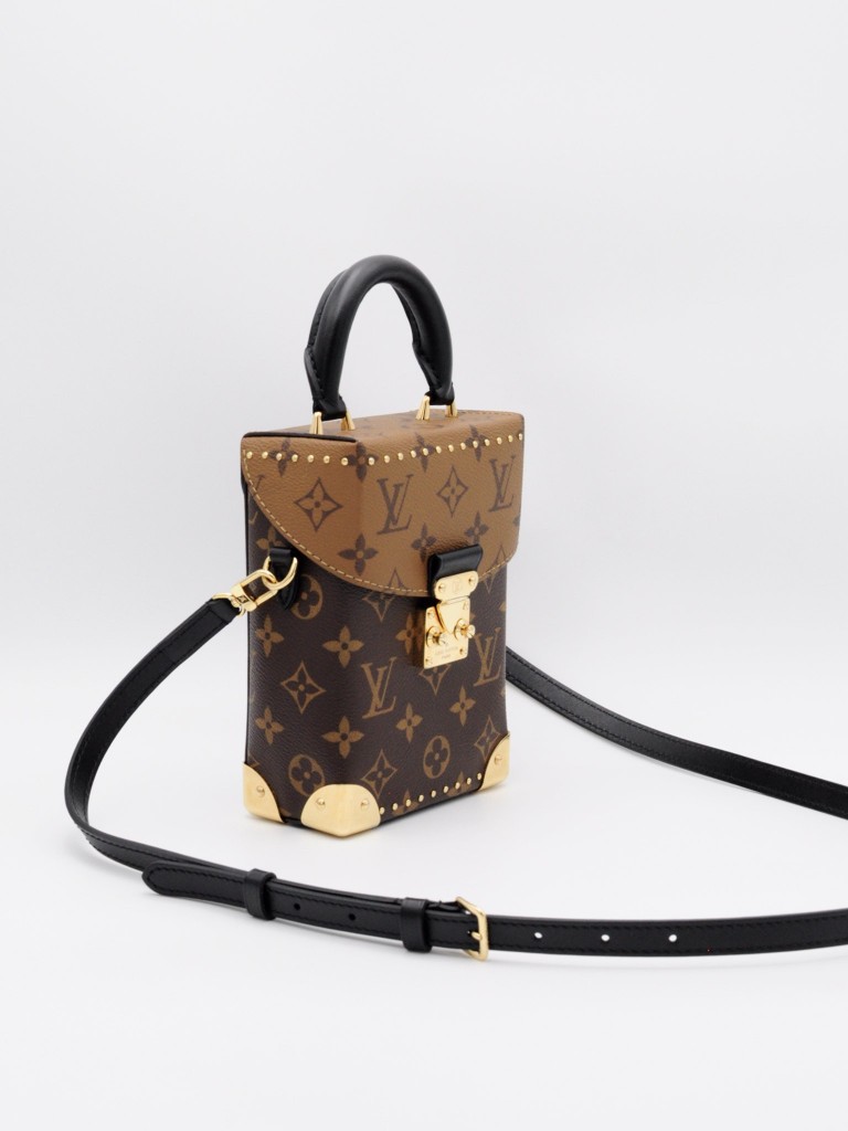 Louis Vuitton Camera Box torebka