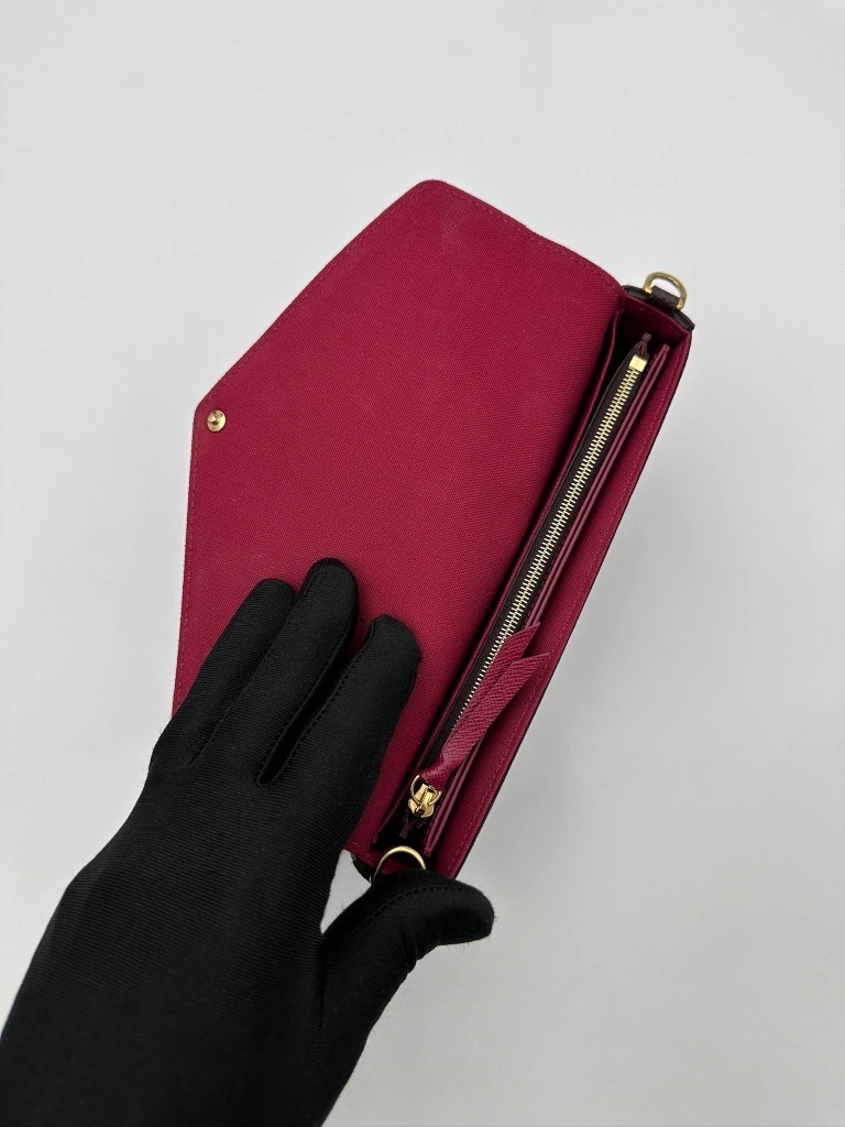 Louis Vuitton Pochette Felicie torebka