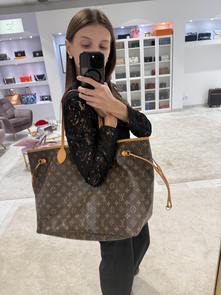 Louis Vuitton Neverfull GM bag