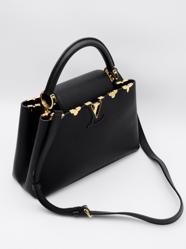 Louis Vuitton Capucines MM bag