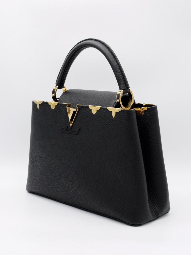 Louis Vuitton Capucines MM bag