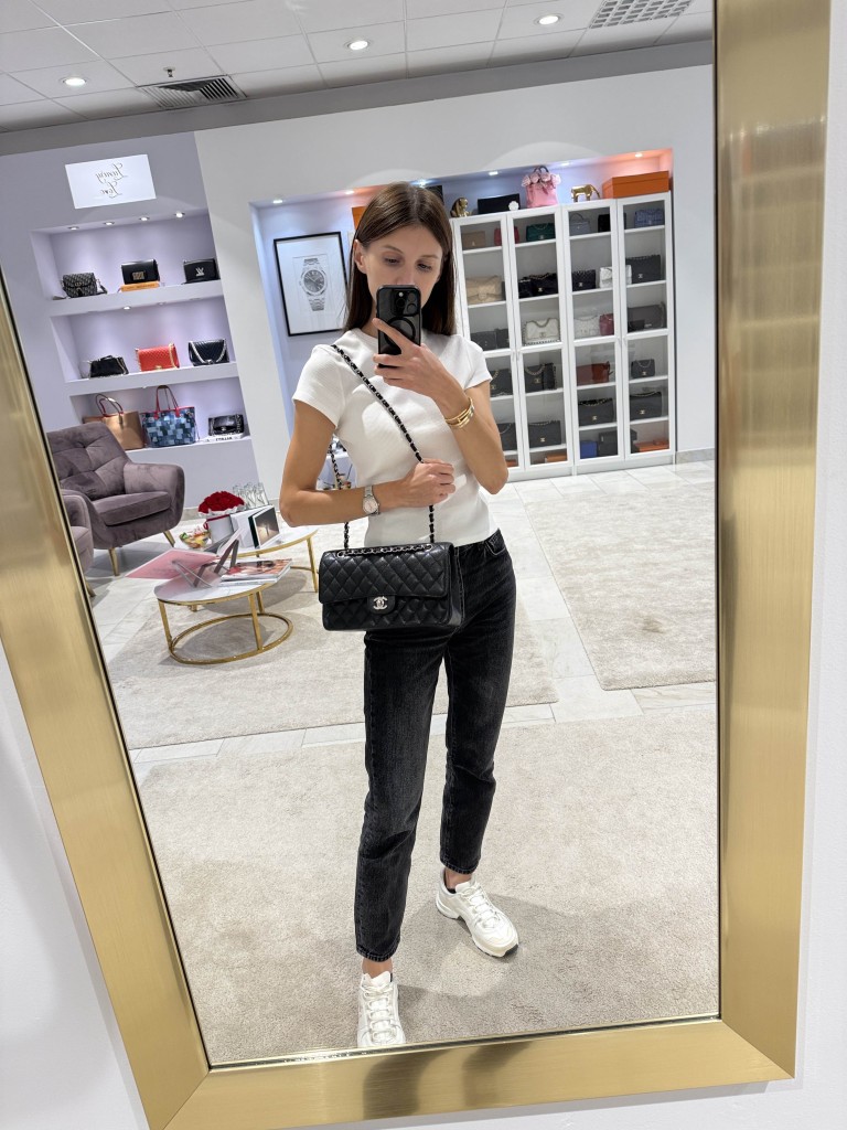 Chanel Classic Medium Double Flap torebka