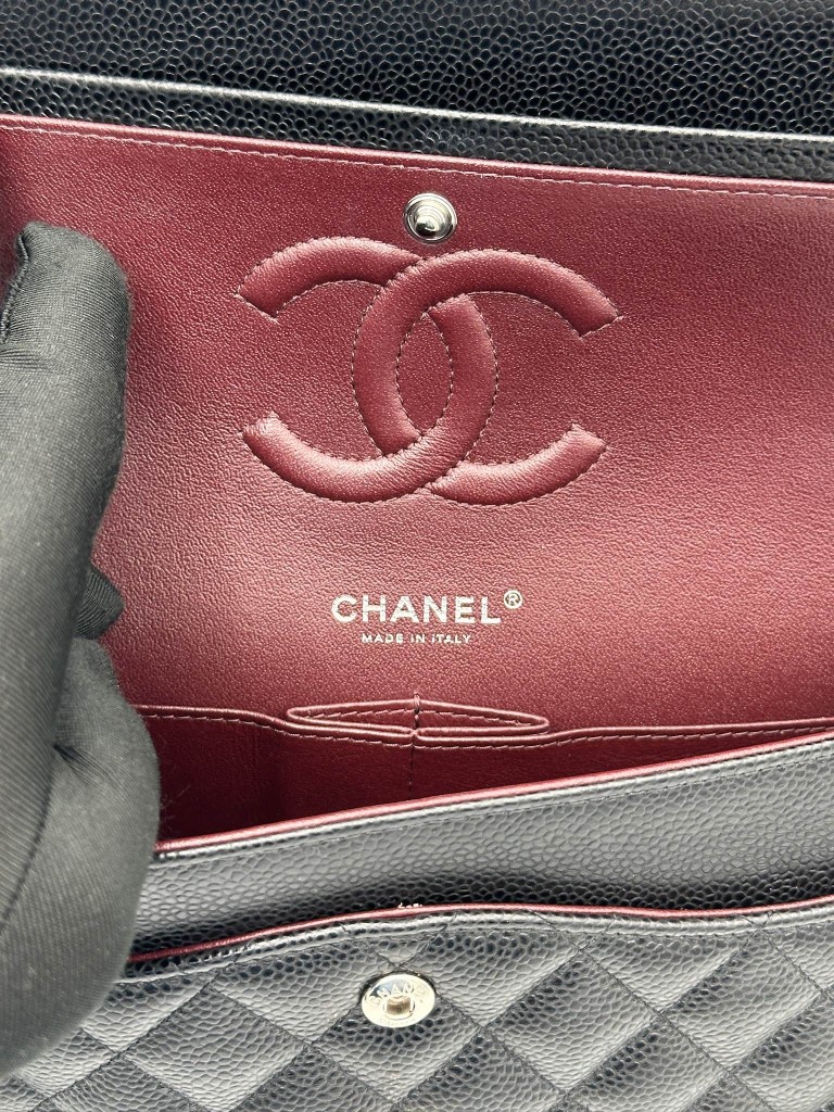 Chanel Classic Medium Double Flap torebka