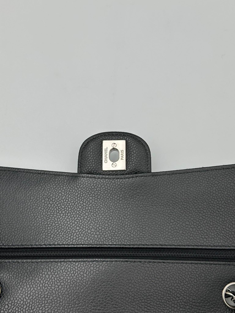 Chanel Classic Medium Double Flap torebka