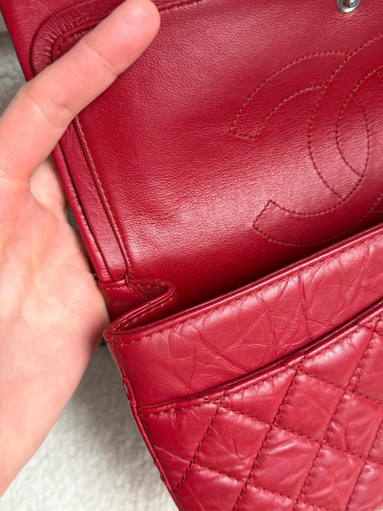 Chanel 2.55 Reissue 225 bag
