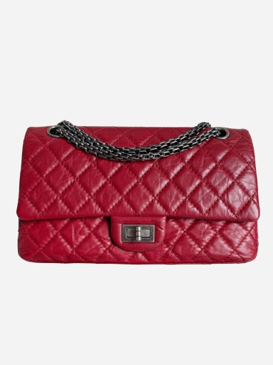 Chanel 2.55 Reissue 225 bag