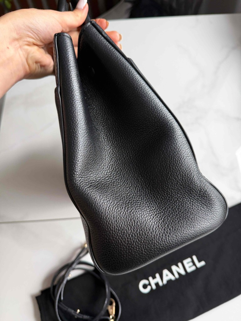 Chanel Neo Executive Small torebka