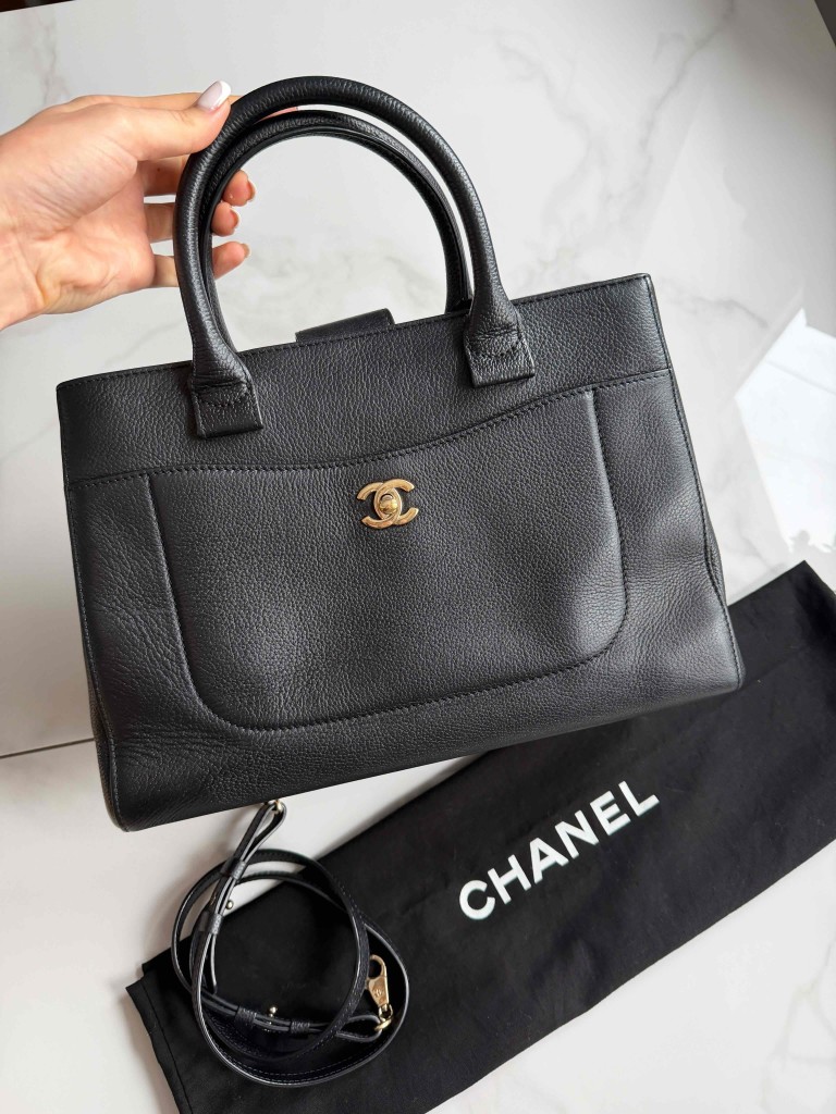 Chanel Neo Executive Small Tote Bag