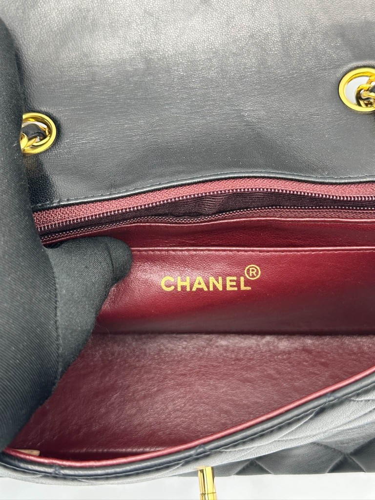Chanel Diana Small torebka