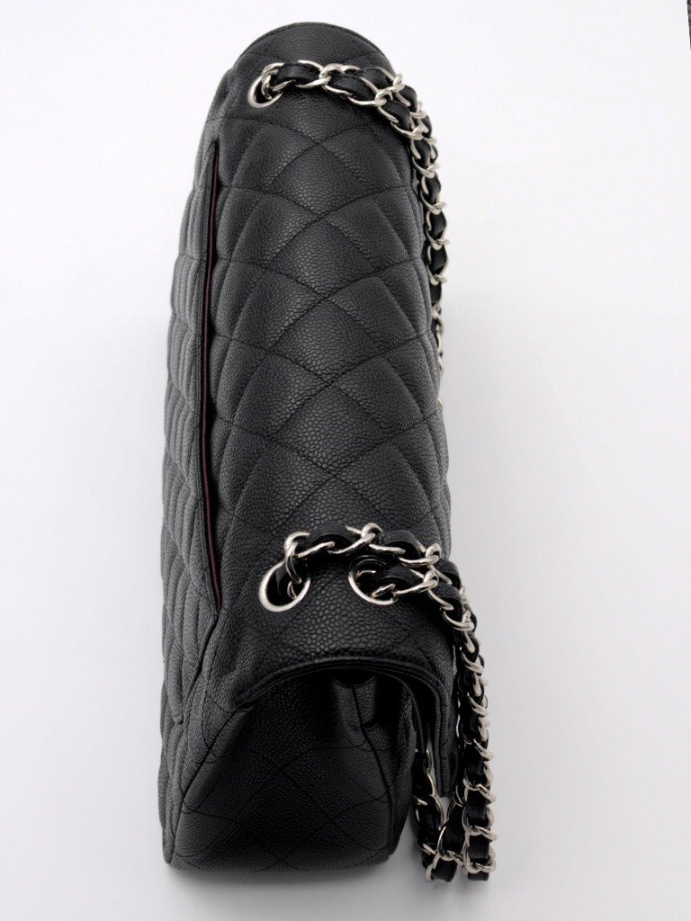 Chanel Classic Jumbo Double Flap bag