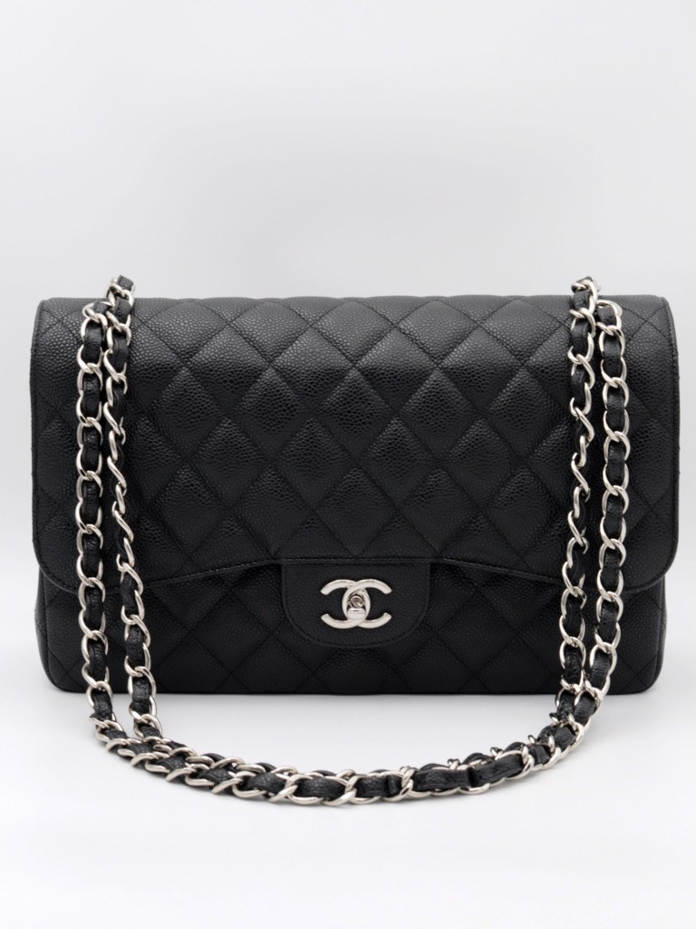 Chanel Classic Jumbo Double Flap bag
