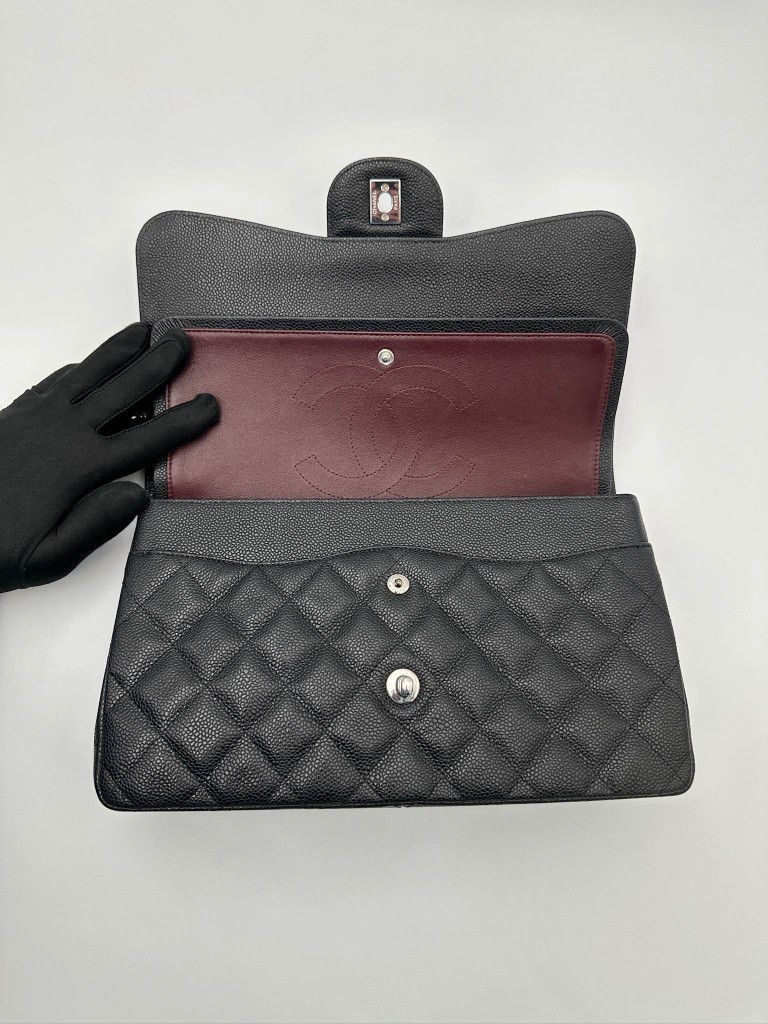 Chanel Classic Jumbo Double Flap torebka
