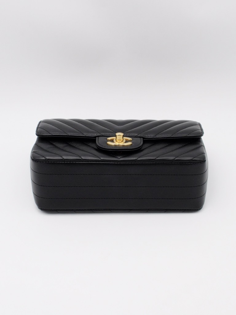 Chanel Classic Mini torebka