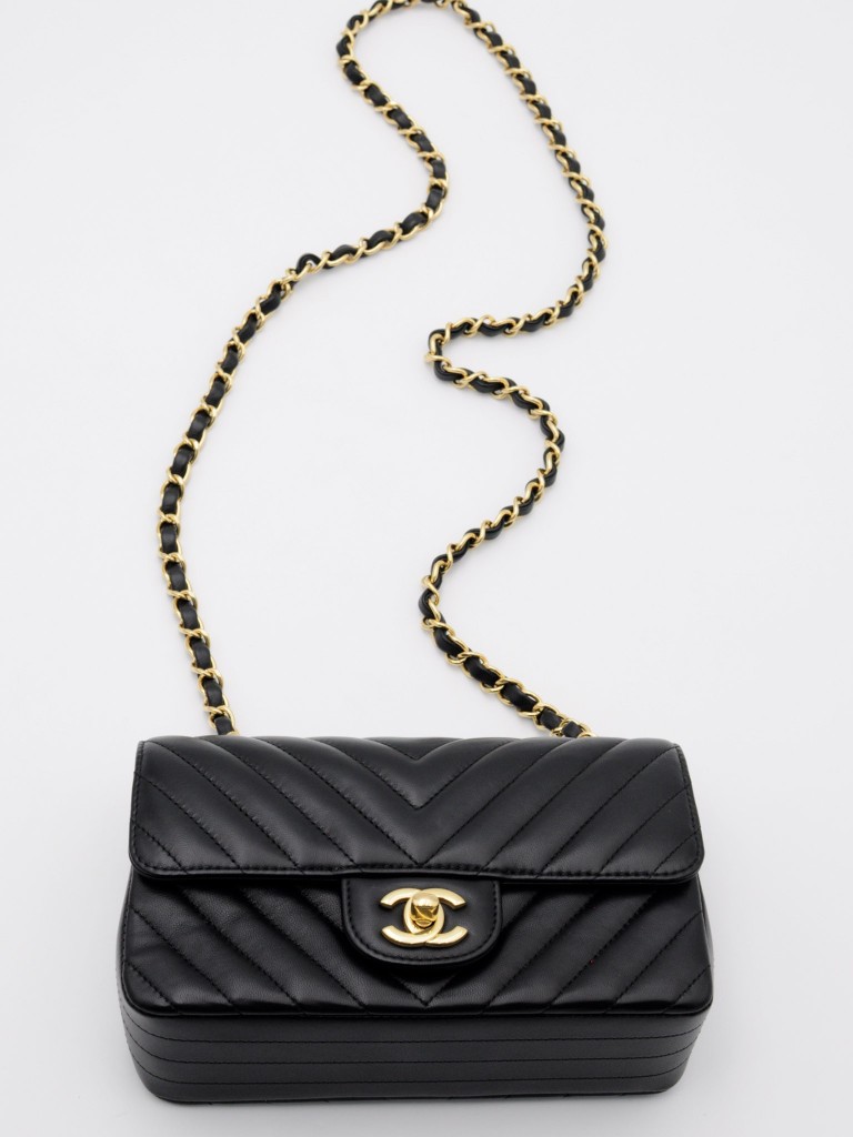 Chanel Classic Mini torebka