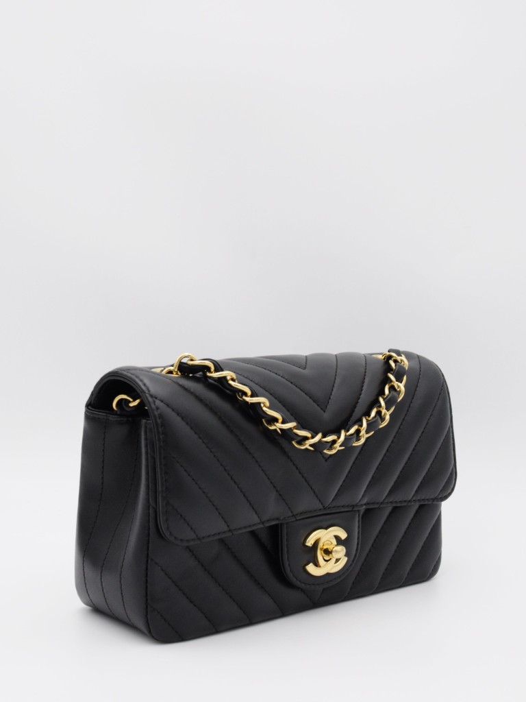 Chanel Classic Mini bag