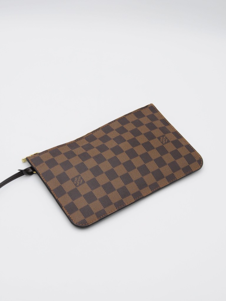 Louis Vuitton Neverfull MM bag