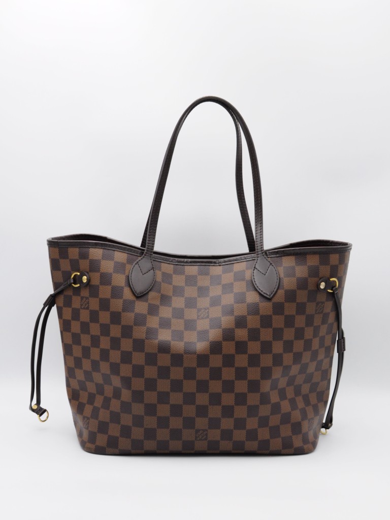 Louis Vuitton Neverfull MM bag