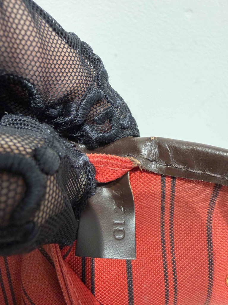 Louis Vuitton Neverfull MM torebka