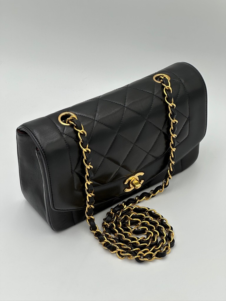Chanel Diana Small bag